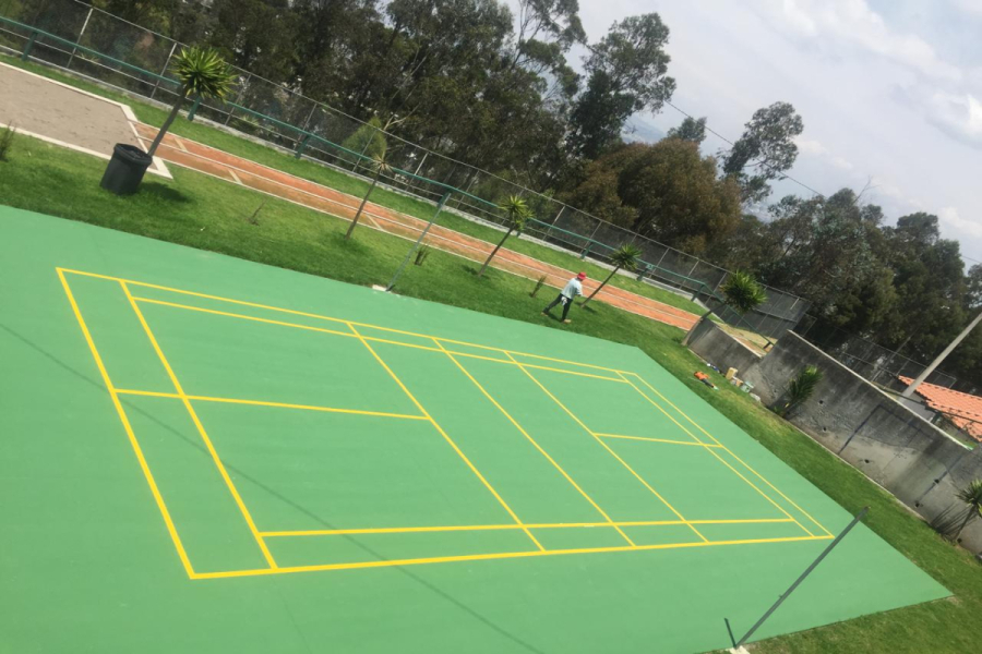 cancha de padel colegio británico internacional quito